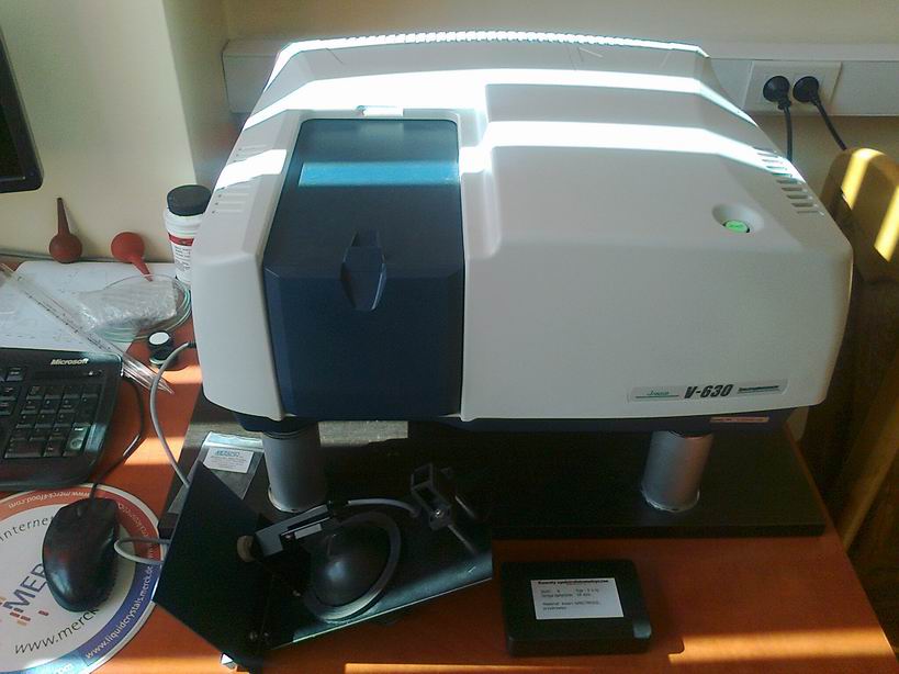 Spektrofotometr UV-VIS