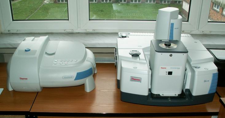 Spektrofotometr UV-VIS-NIR Nicolet iS50